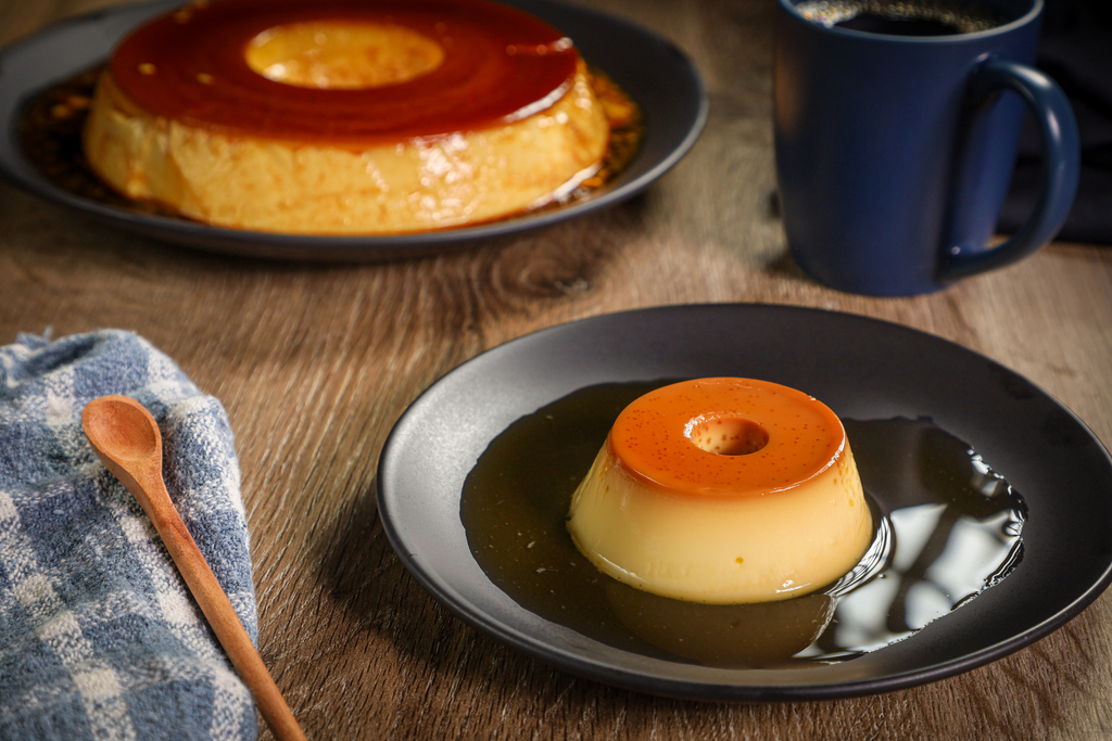 Flan de chirimoya