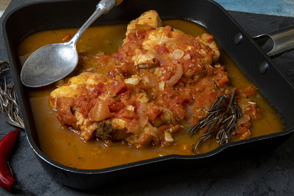 Receta de cazón con tomate