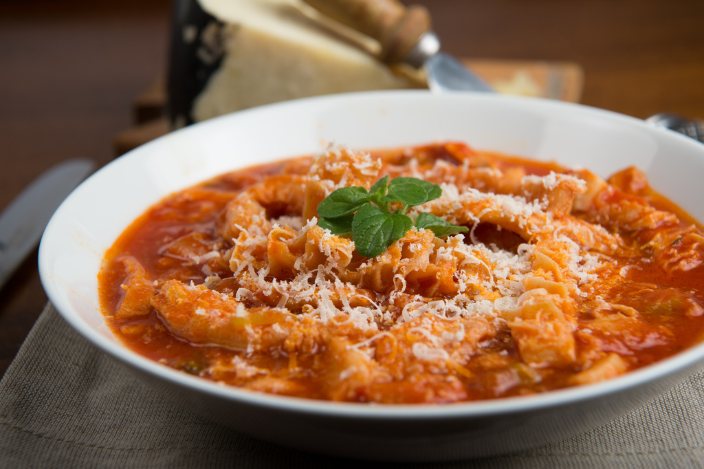 Pasta con salsa de callos