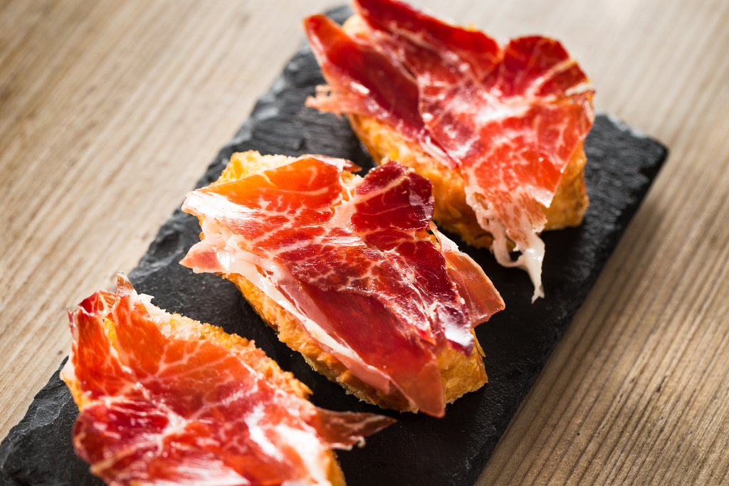 Torrijas de jamón ibérico