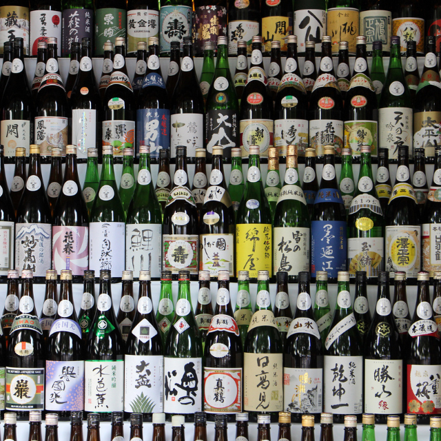 Todo sobre el sake japonés | Historia, tipos y formas de consumo