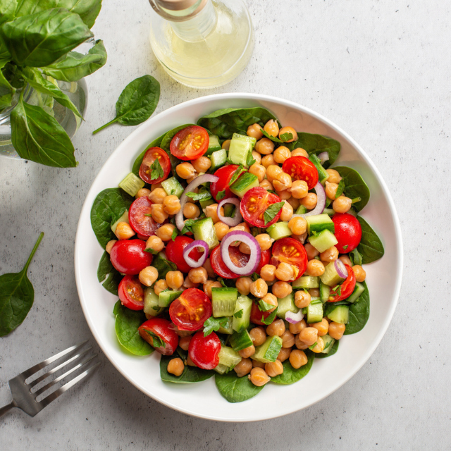 Comer bien “sin cocinar”: estrategias reales para el día a día