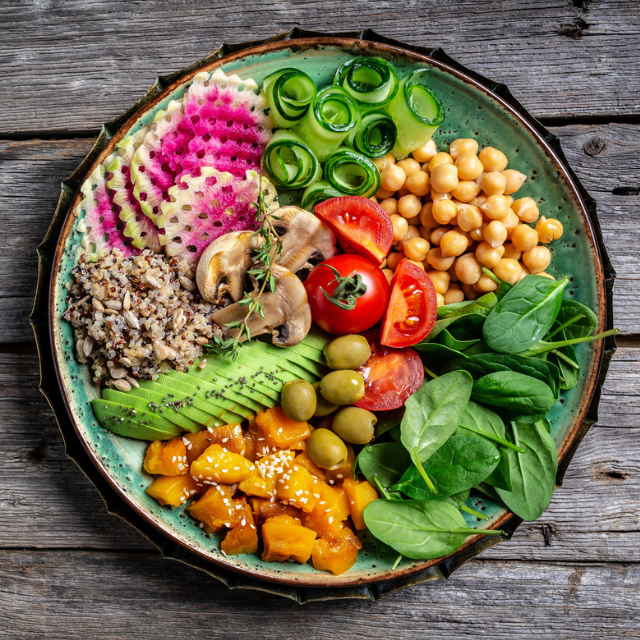 Menús climáticos: cómo elegir qué comer para reducir tu huella ambiental 