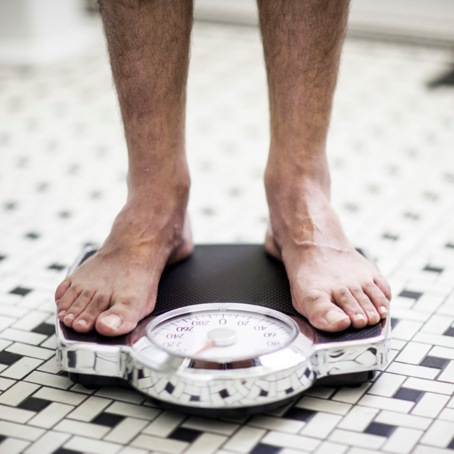 ¿Estamos comiendo demasiada proteína? Mitos y realidades de la dieta hiperproteica