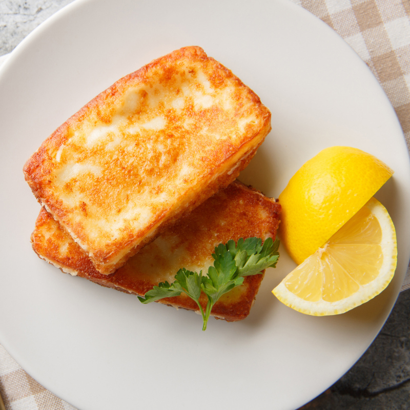 Halloumi: qué es, cómo cocinarlo y con qué combinarlo
