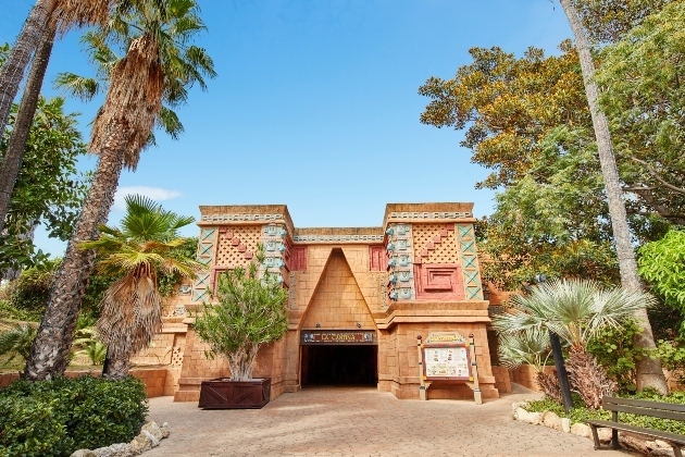 La Cantina