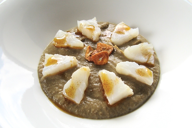 Crema de lentejas especiada con bacalao