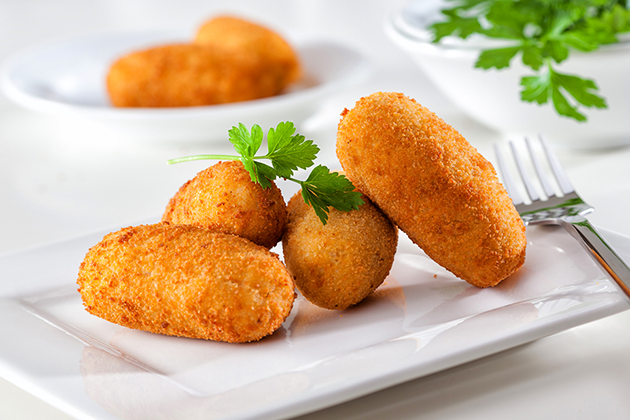 Croquetes d'albergínia i gambes