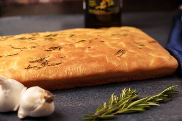 ​​​​​​focaccia