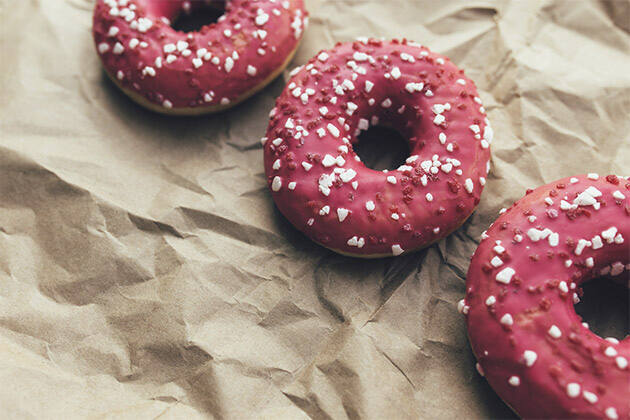 Donuts caseros de frambuesa