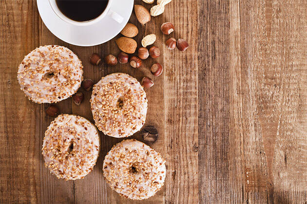 Donuts con glaseado de avellanas