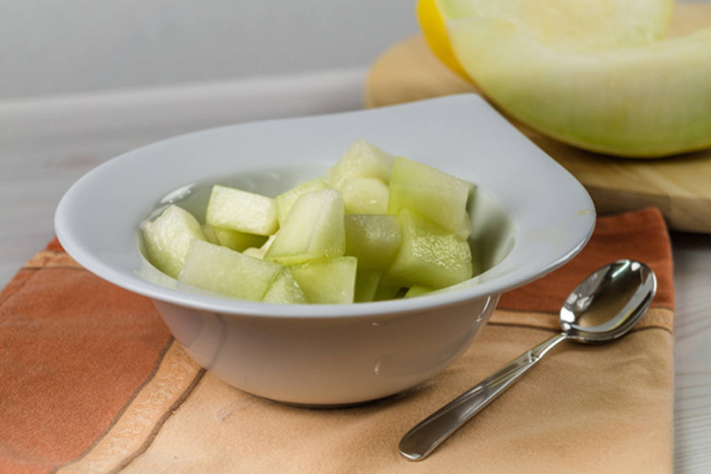 Melón con agua de melón y menta