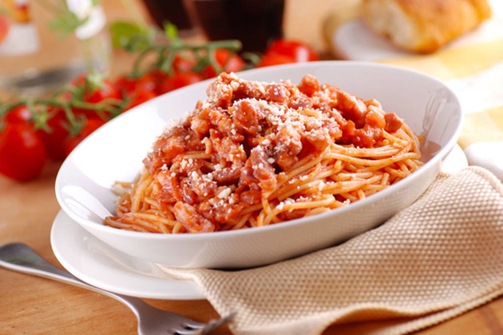 Espaguetis a la amatriciana de “Come, reza, ama”