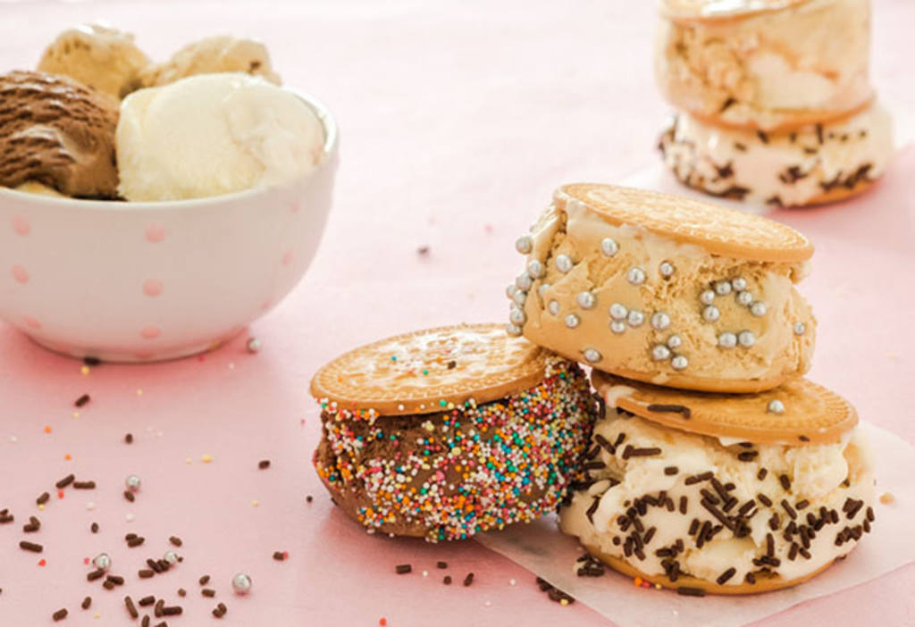 Helado casero de galletas María