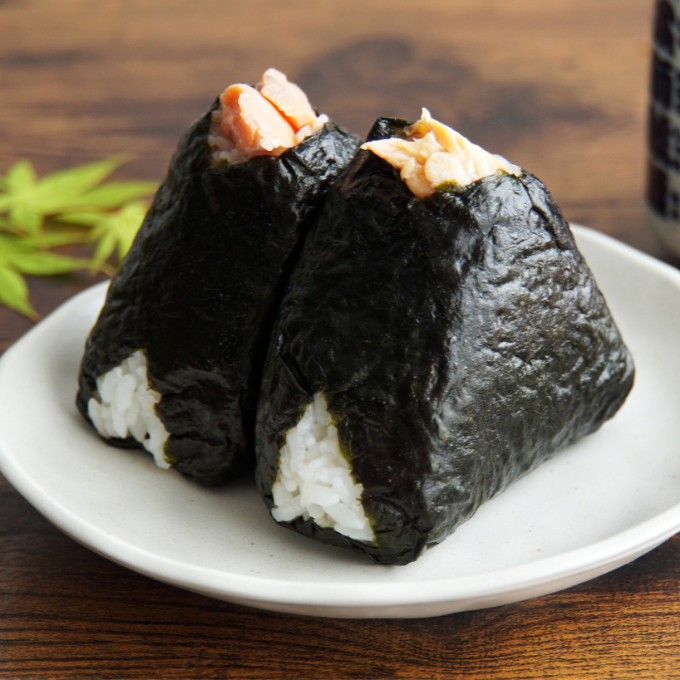 Receta de onigiris variados