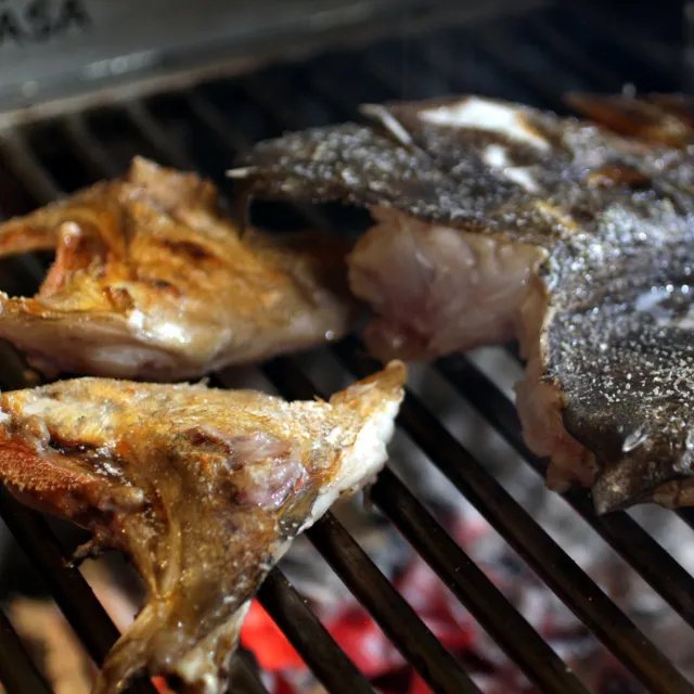 Asador Marino Tinta Negra