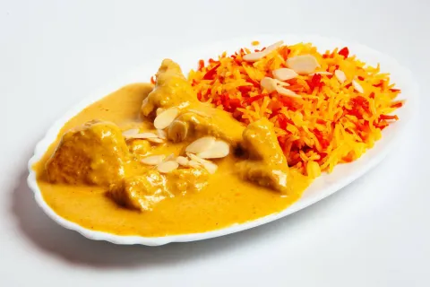 Chicken Kurma con arroz polao