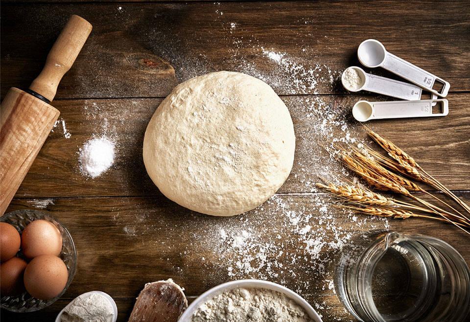 Recetas fáciles para empezar a hacer pan en casa