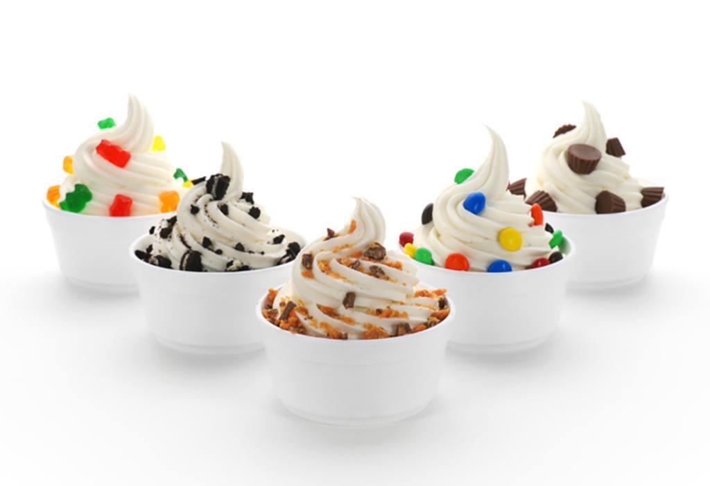 Hazle frente al calor con estas 4 recetas de yogures helados