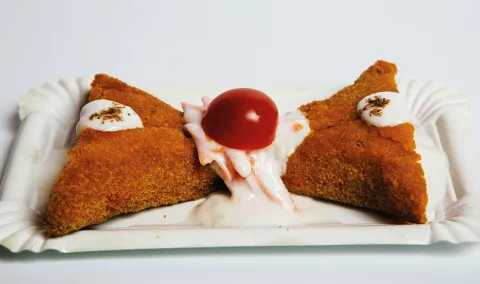 Reshmi chicken con raitha "suave"