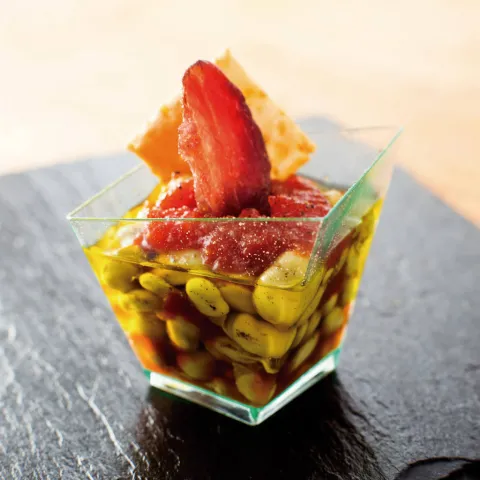 Fabetes Baby amb Oporto, confitura de tomàquet, olivada de Kalamata i mojama de Tonyina