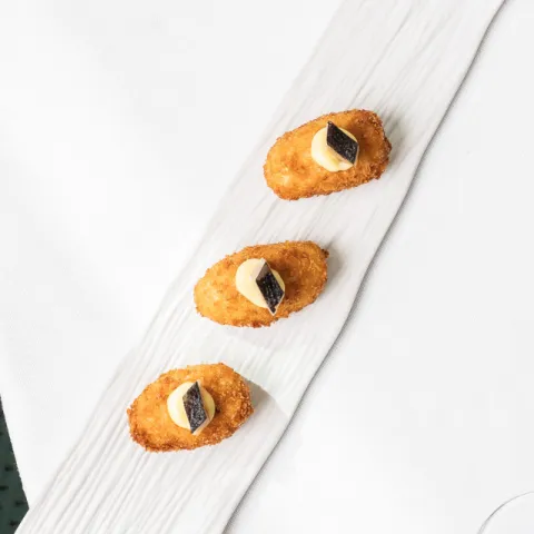 Korokke de anguila con mayonesa kabayaki