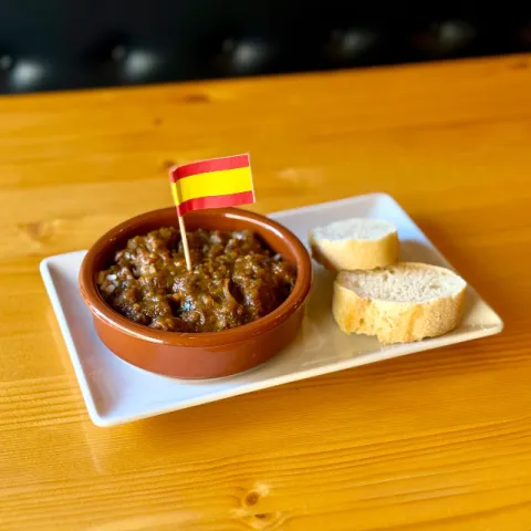 Carrilleras ibéricas al Pedro Ximénez con arroz sin gluten
