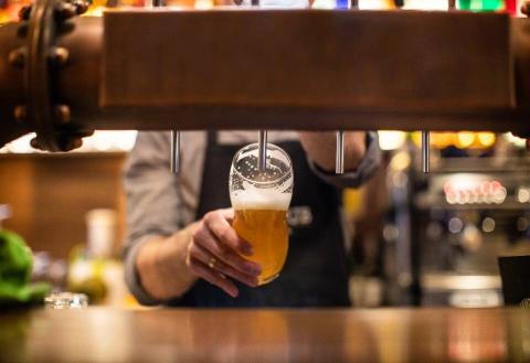 Los 10 mejores lugares donde te servirán una cerveza