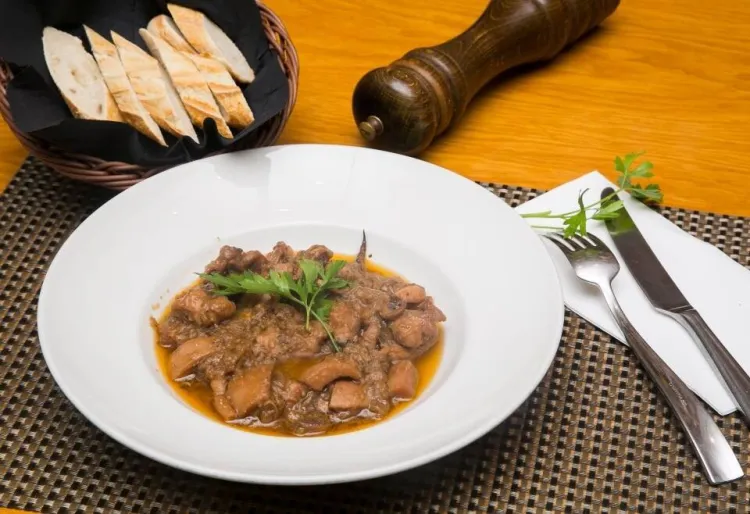 Sípia estofada de Casa Pepe