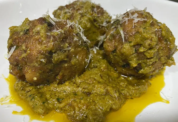 Mandonguilles al pesto