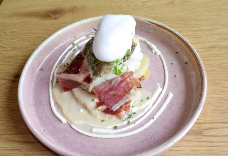 Bacalao con jamón y crema de champagne de Martirio Limón