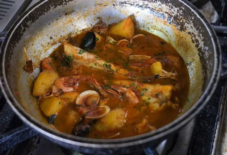 Rap a l'all cremat, un plat 100% mariner