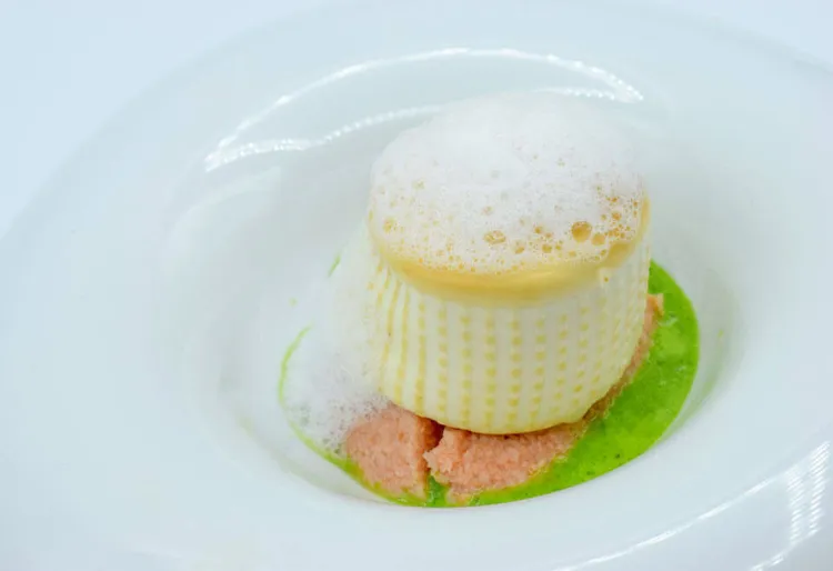 Pan, tomate y burrata 