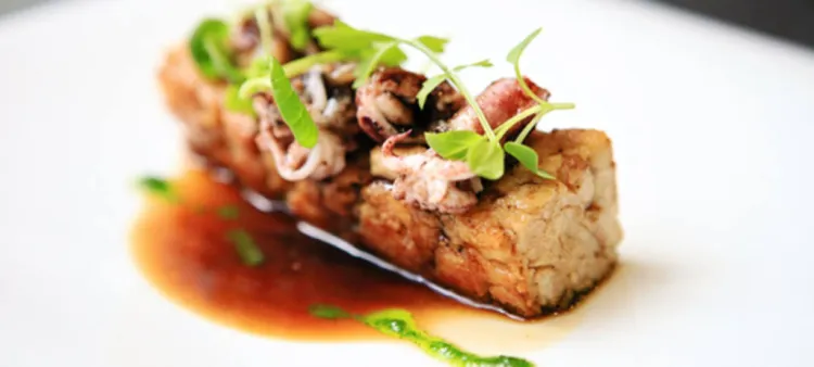 Lletons de vedella cruixents amb sepietes