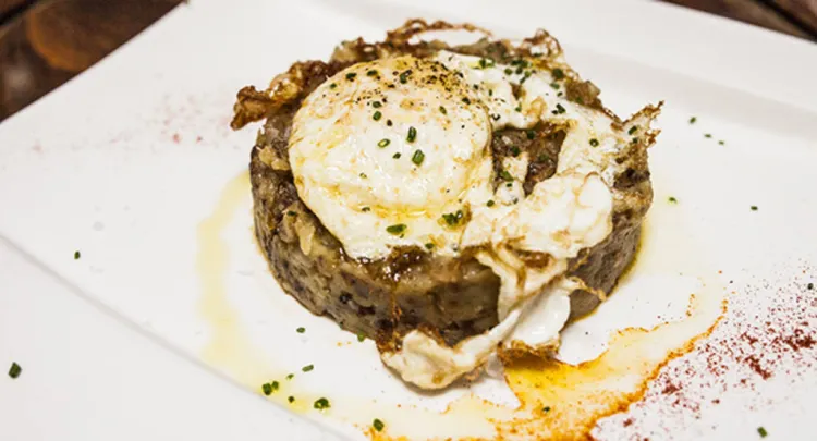 'Trinxat de la Cerdanya' amb un toc especial: ou ferrat