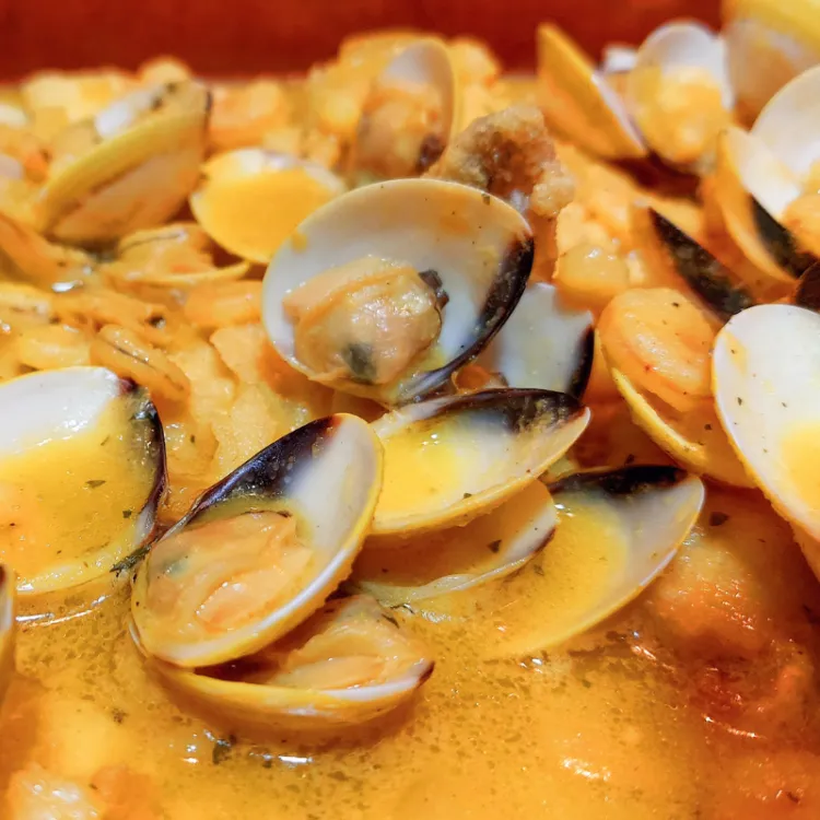 Almejas a la marinera