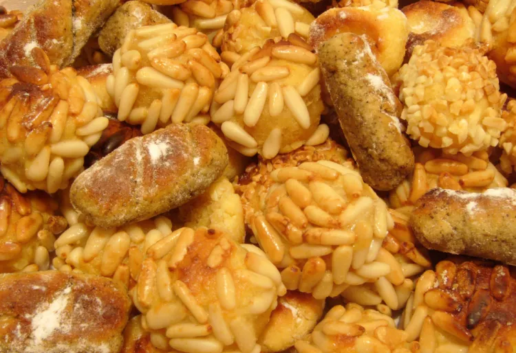 Cómo hacer panellets: La receta tradicional para Halloween y la Castanyada