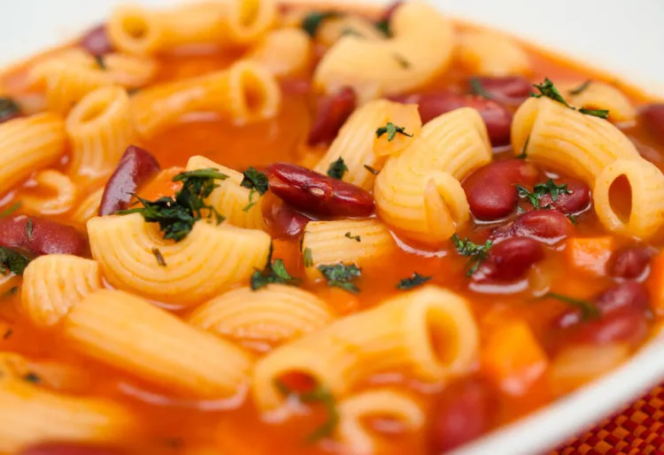 Pasta e fagioli (pasta amb mongetes): un plat napolità per escalfar l'hivern