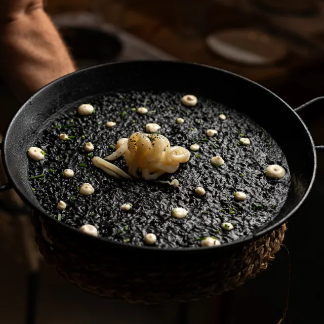 Dónde disfrutar de auténtica cocina catalana en Sitges: productos del mar y de la tierra