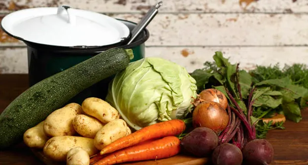 El caldo, la bebida isotónica para combatir el frío