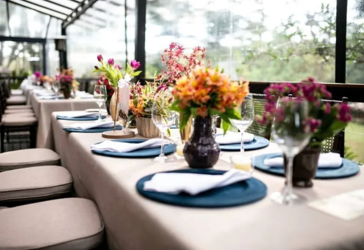  Contempla la Sabana africana sopant a BIOPARC València