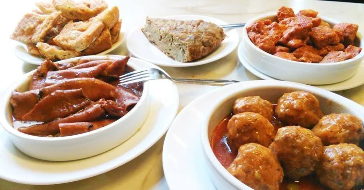 Tres saborosos esmorzars barcelonins de forquilla