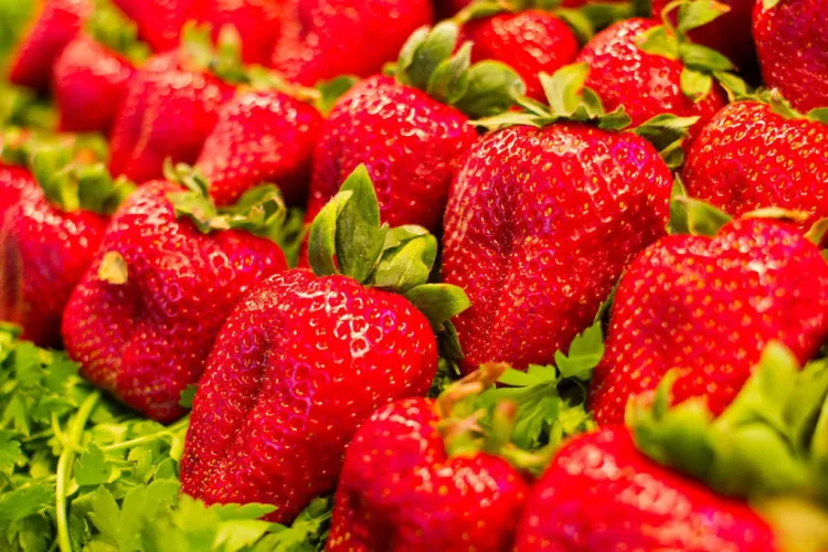 Tenen les maduixes més vitamina C que les taronges?