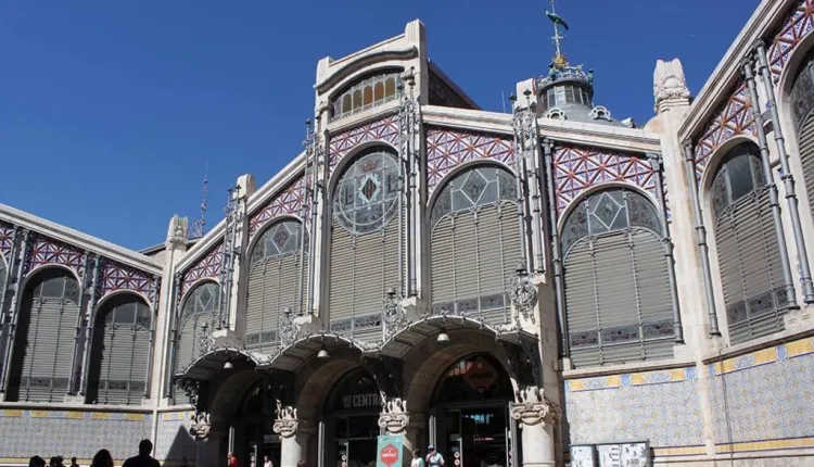 El Mercat Central, un autèntic rebost valencià