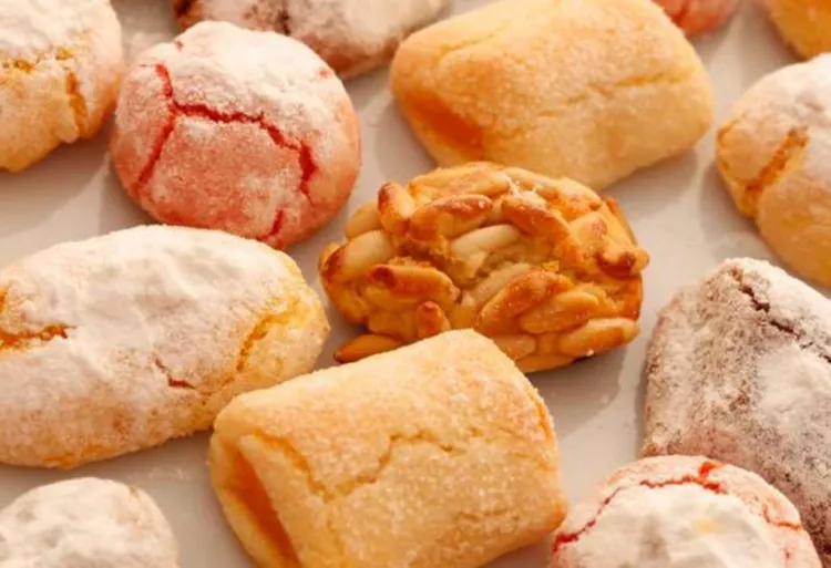Dolços típics valencians per celebrar el Dia de Tots els Sants