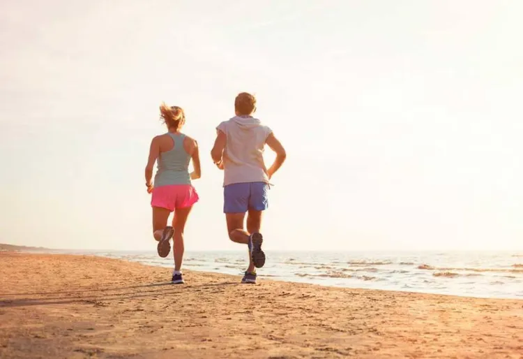 ¿Maridan bien calor y deporte al aire libre?