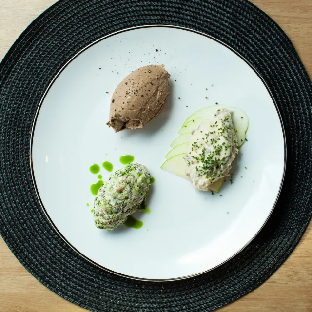 Aprende a hacer la quenelle perfecta | Receta y técnica de cocina