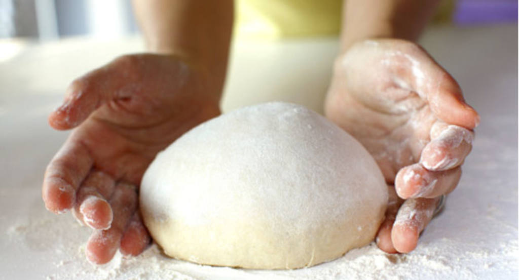 amasar-pan-gastronosfera